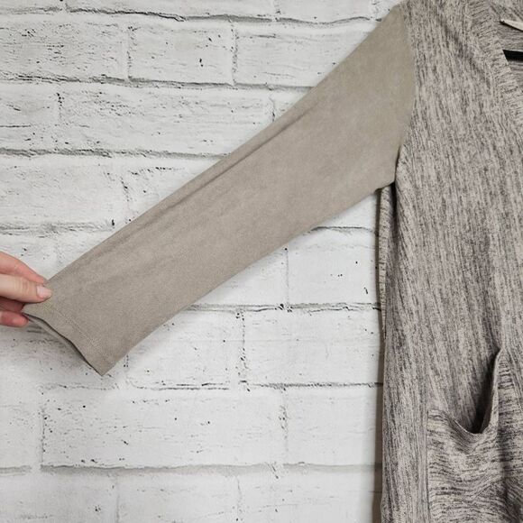 LOGO by Lori Goldstein Faux Suede Sleeve Full Zip Cardigan Tan Womens Medium - Picture 6 of 13